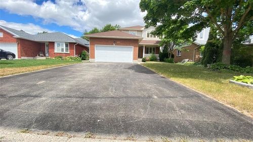 489 Timbercroft Cres, Waterloo, ON, N2T2J3 | Card Image