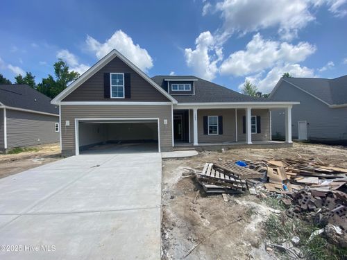 1904 Dew Meadow Dr, Winterville, NC, 28590-8108 | Card Image