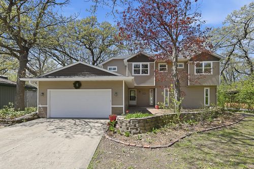 71 B St, Saint Paul, MN, 55106-6803 | Card Image
