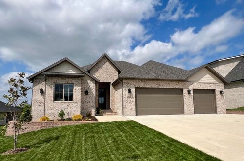 4411 E Hidden Oak St, Springfield, MO, 65802-3678 | Card Image