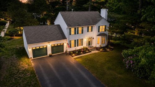 96 Dublin Ave, Nashua, NH, 03063-2049 | Card Image