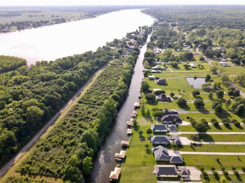 5687 Island Rd, Jarreau, LA, 70749-3307 | Card Image