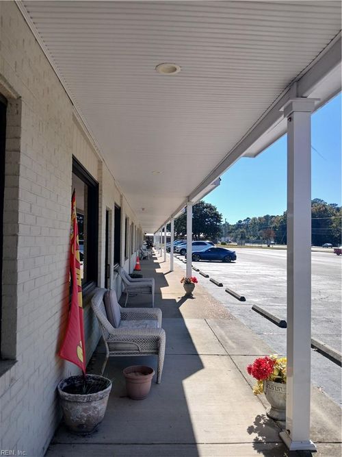4121 George Washington Memorial Hwy, Hayes, VA, 23072-2931 | Card Image