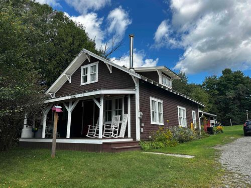 262 Bridge St, Morristown, VT, 05661-6021 | Card Image