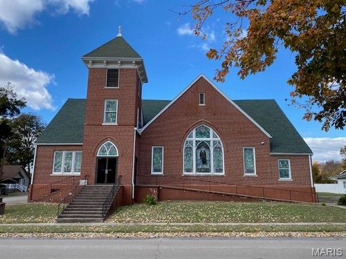 202 Elm St, Oran, MO, 63771-8303 | Card Image