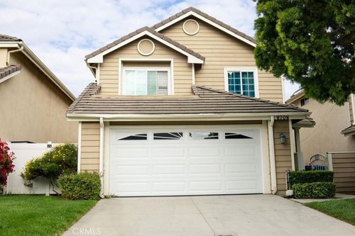 8708 Edmonton Pl, Inglewood, CA, 90305-2220 | Card Image