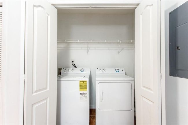83 Ormond St Se, House other with 5 bedrooms, 3 bathrooms and 3 parking in Atlanta GA | Image 6
