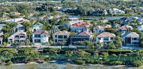 3548 Fair Oaks Ln, LONGBOAT KEY, FL, 34228-4106 | Card Image