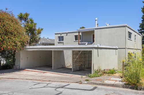 138 Buchanan Dr, Sausalito, CA, 94965-1606 | Card Image