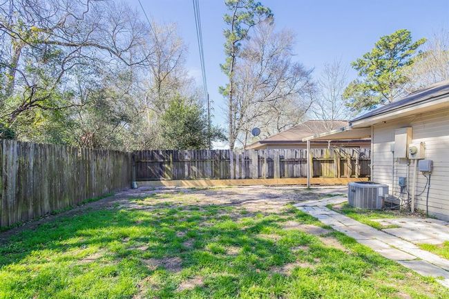 5326 Lynngate Dr, House other with 3 bedrooms, 2 bathrooms and 1 parking in Spring TX | Image 29