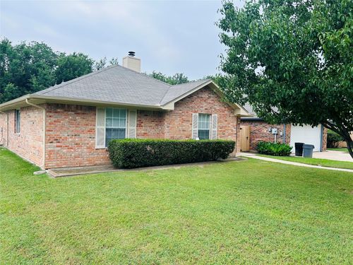 601 Lawrence Ave, Terrell, TX, 75160-2433 | Card Image