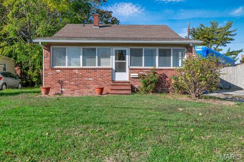 3400 Milton Dr, Alton, IL, 62002-2022 | Card Image