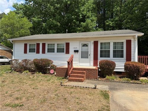 1317 Pleasant Street, Winston Salem, NC, 27107 | Card Image