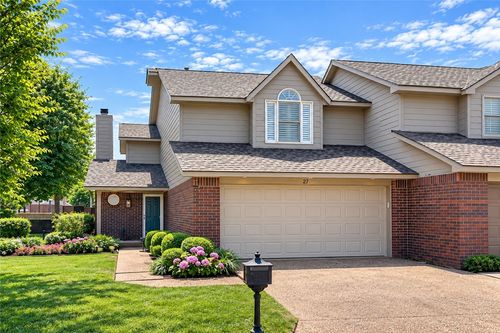 27 W La Quinta Ct, Rogers, AR, 72758-9569 | Card Image