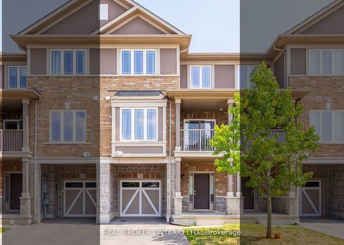 {{alt}} | Card Image