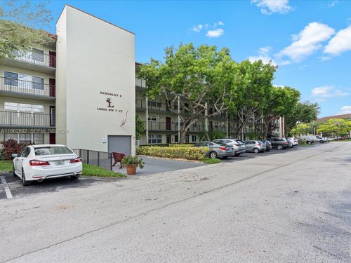 apt-317l-13250 7th Ct, Pembroke Pines, FL, 33027-1842 | Card Image