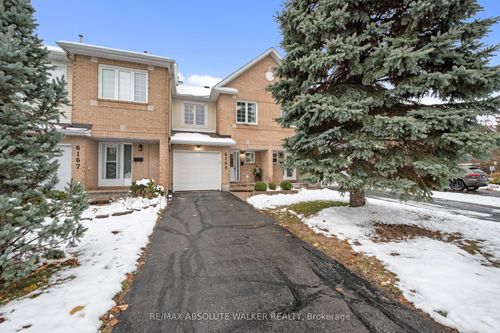 6169 Oak Meadows Dr, Orleans, ON, K1C7G8 | Card Image