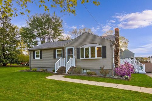 649 Elm St, Mansfield, MA, 02048-2666 | Card Image
