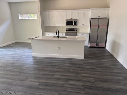 2215 Quality Life Center Way, FORT MYERS, FL, 33916-4630 | Card Image