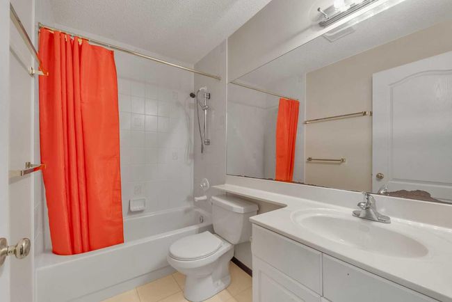 121 Patterson Mount Sw, House other with 5 bedrooms, 4 bathrooms and 4 parking in Calgary AB | Image 38