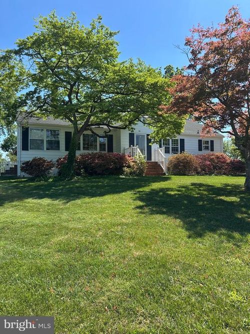 9401 Washington Ave, MANASSAS, VA, 20110-2534 | Card Image