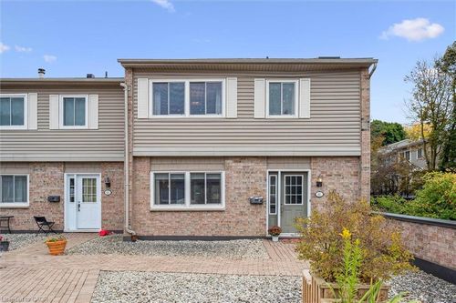 61-295 Water St, Guelph, ON, N1G2X5 | Card Image