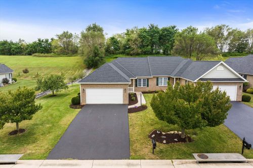 64 Roxbury Dr, FISHERSVILLE, VA, 22939-2638 | Card Image
