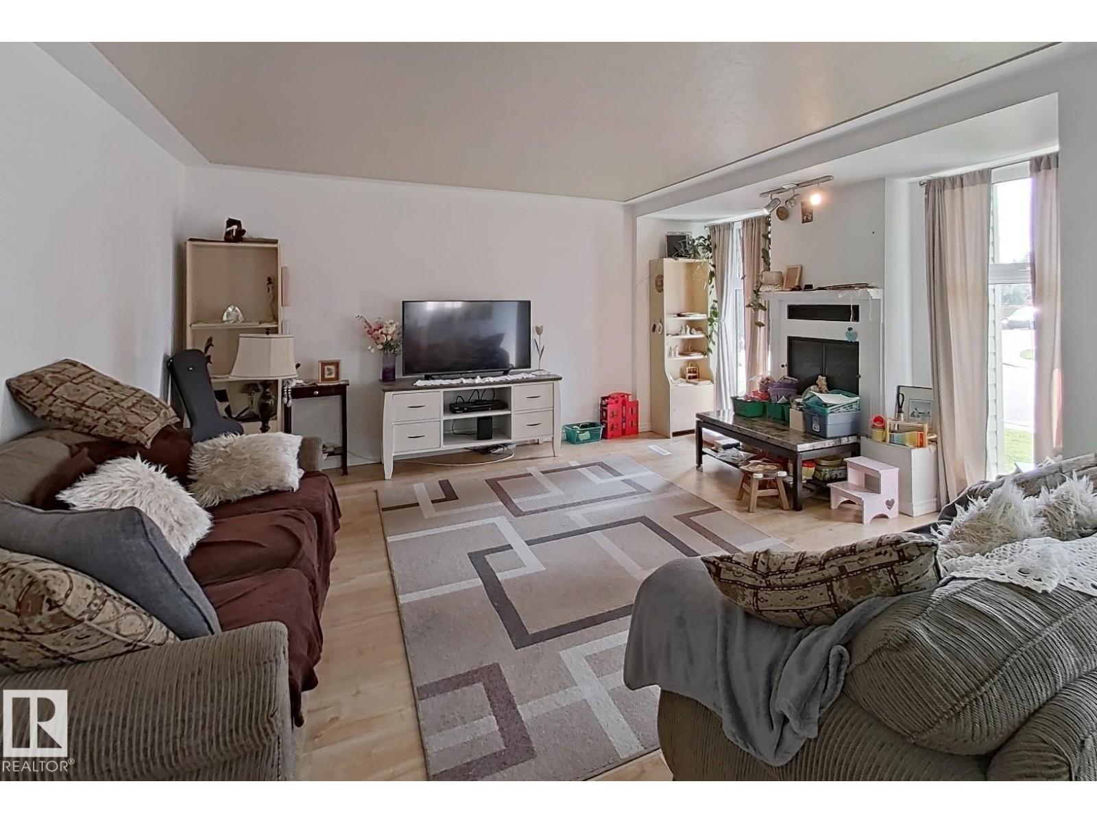 Residential in Edmonton 4