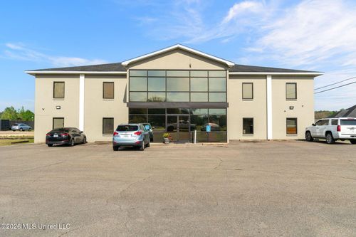 4-2 W Lakeview Drive, Columbia, MS, 39429 | Card Image