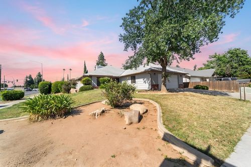 1407 Purvis Ave, Clovis, CA, 93611-3024 | Card Image