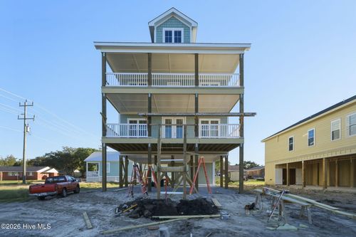 2403 Ferabee Dr, Morehead City, NC, 28557 | Card Image