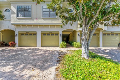 486-4024 Overture Cir, Bradenton, FL, 34209-5884 | Card Image