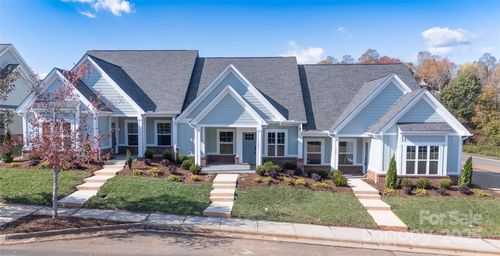 102 Ivy Ct, Morganton, NC, 28655-2874 | Card Image