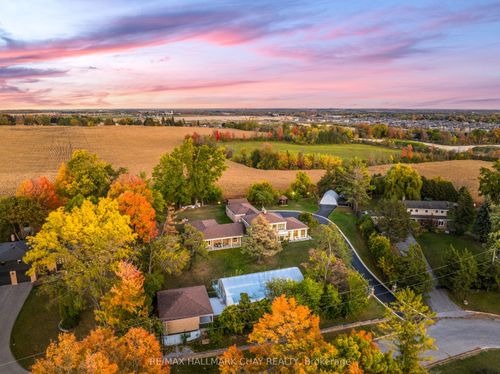 39 Highfield Cres, Keswick, ON, L4P0M2 | Card Image