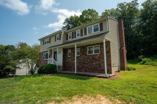 16 Hemlock Dr, Glenwood, NJ, 07418 | Card Image