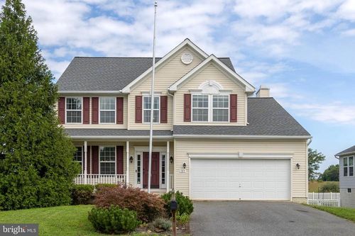 389 Hughs Rd, CHARLES TOWN, WV, 25414-5558 | Card Image