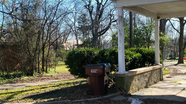909 W Broadway St, House other with 4 bedrooms, 3 bathrooms and null parking in Clarksville TX | Image 19