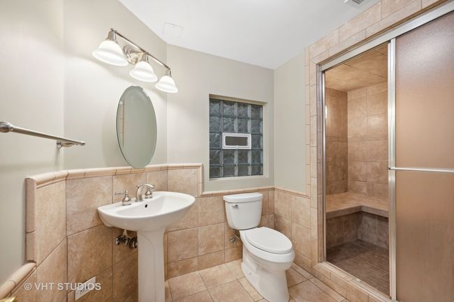 2252 Avalon Dr, House other with 5 bedrooms, 4 bathrooms and 3 parking in Buffalo Grove IL | Image 17