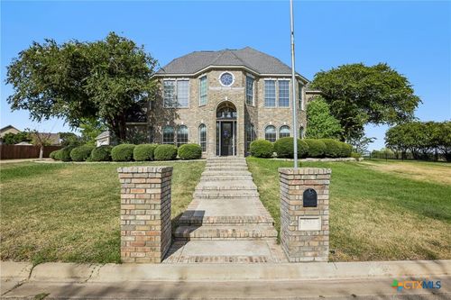 2513 Hester Way, Salado, TX, 76571-5797 | Card Image