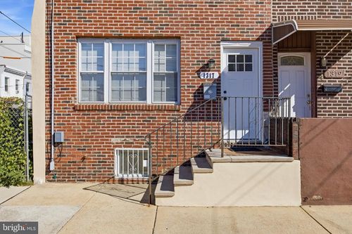1317 S 22nd St, PHILADELPHIA, PA, 19146-4547 | Card Image
