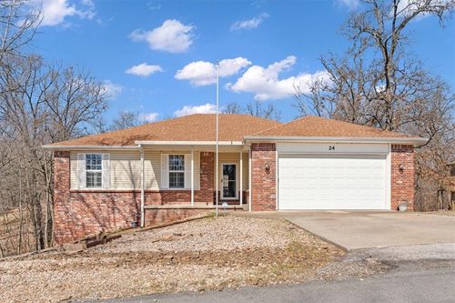 24 Lord Nelson Dr, Bella Vista, AR, 72714-2614 | Card Image