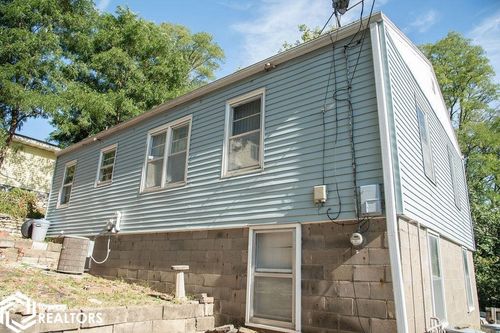 129 Cass St, Ottumwa, IA, 52501-2350 | Card Image