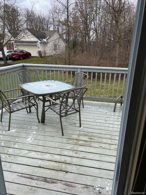 943 Rikki Ann, Wixom, MI, 48393-4518 | Card Image