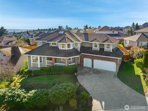 4616 Country Club Drive Ne, Tacoma, WA, 98422 | Card Image