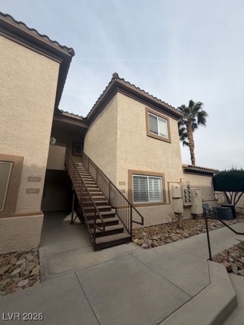 202-8725 W Flamingo Road, Las Vegas, NV, 89147 | Card Image