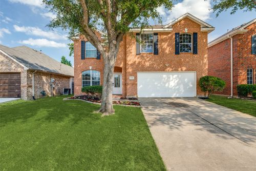 2668 Redcedar Dr, Little Elm, TX, 75068-6604 | Card Image
