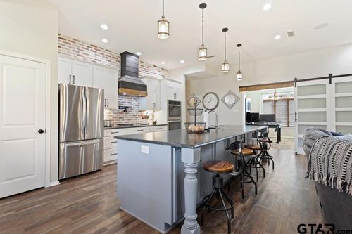 113 Spring Valley Run, Bullard, TX, 75757-9584 | Card Image