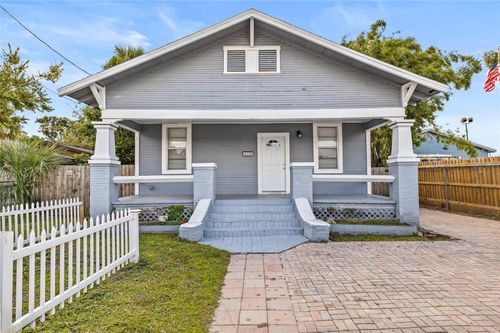 2332 W Saint John St, TAMPA, FL, 33607-2635 | Card Image