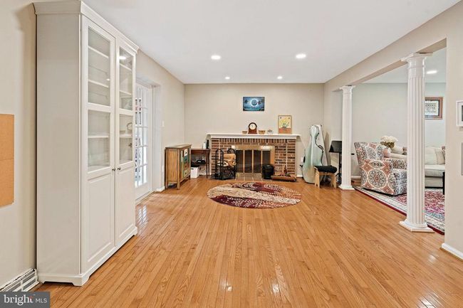 9220 Burnetta Dr, House other with 4 bedrooms, 4 bathrooms and null parking in ANNANDALE VA | Image 15