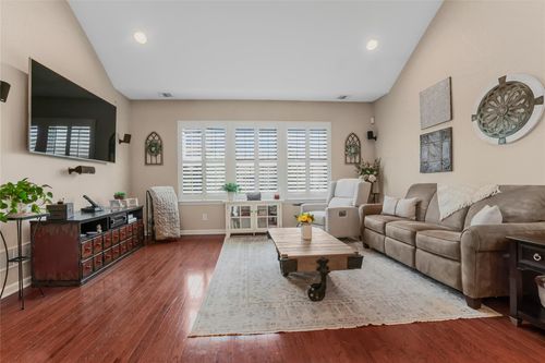 204 Bethaven Ln, Massapequa, NY, 11758-3759 | Card Image